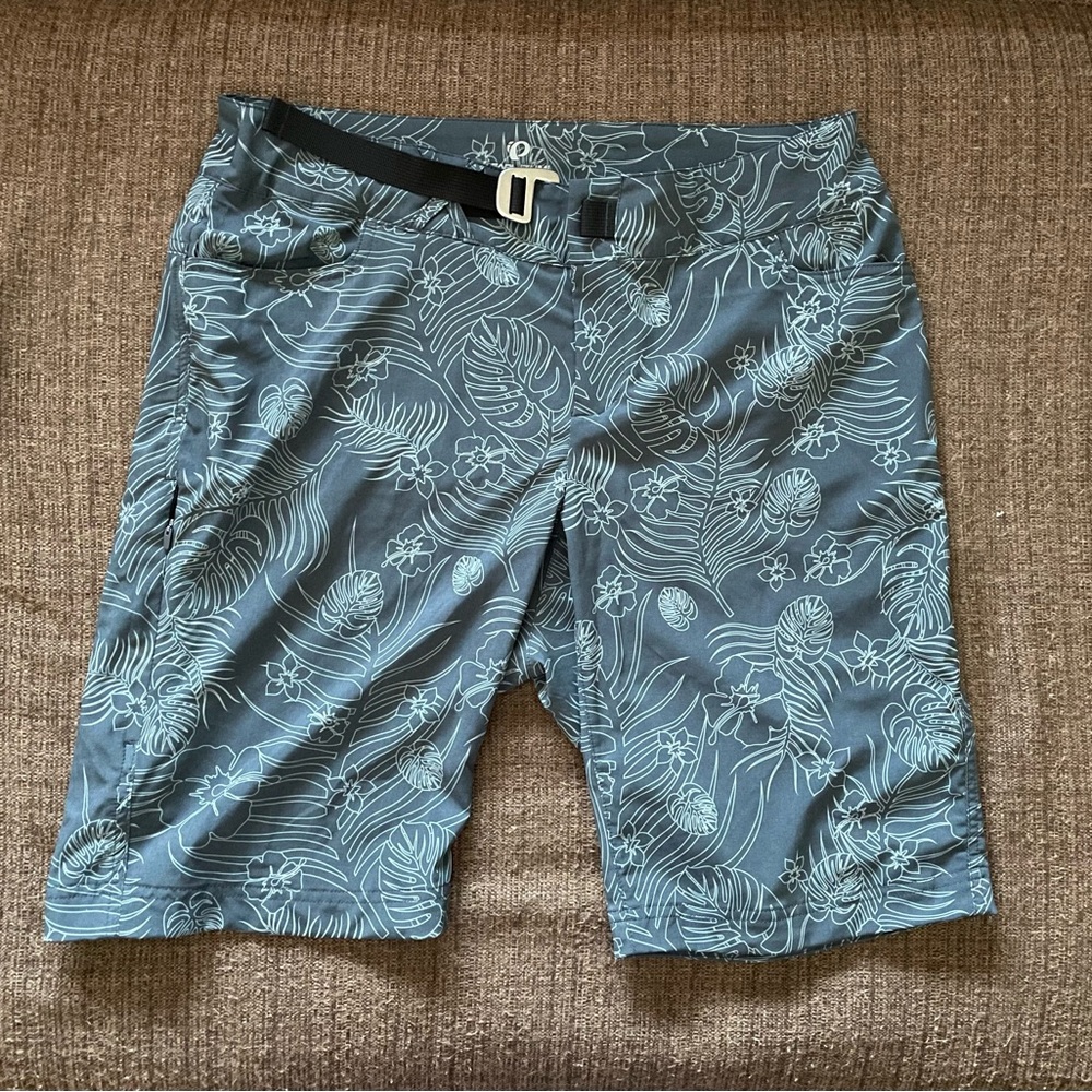 Pearl Izumi Teal Floral Mountain Bike Shorts